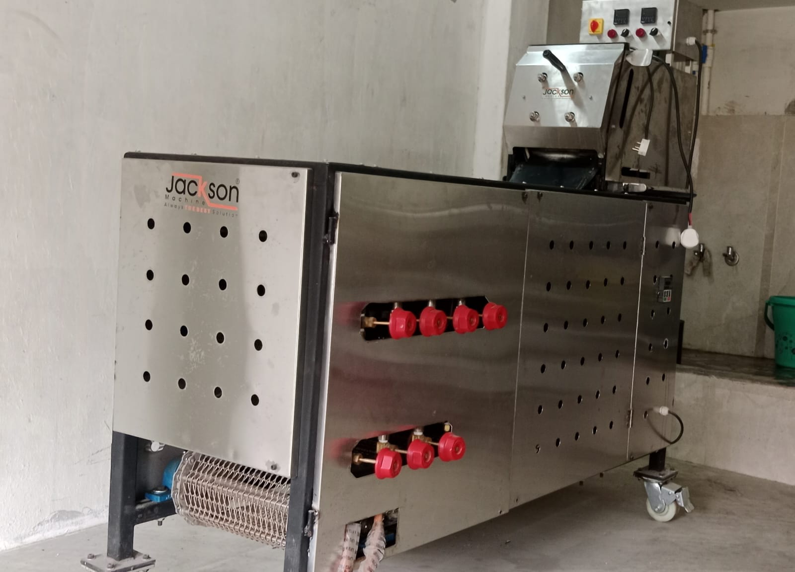 Jackson Automatic Roti Baking & Conveyor Machine — used machine for sale