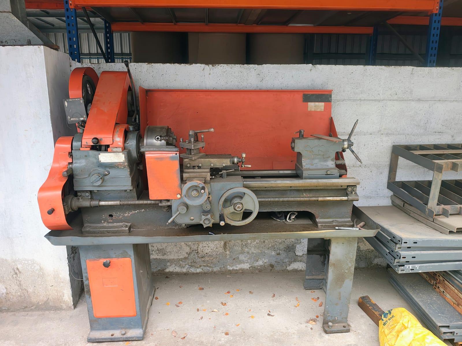 3 feet Lathe - Rajkot — used machine for sale